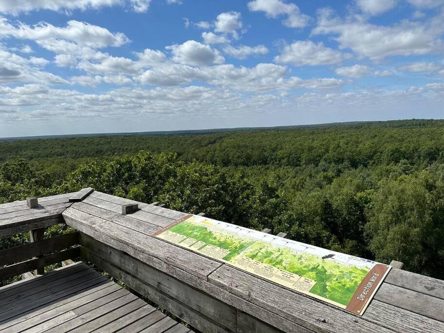 * Domaine De La Solaie * - Proche Bords De Loire